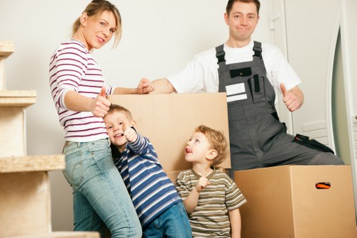 Local removal truck hire for flats and apartments in Kingston